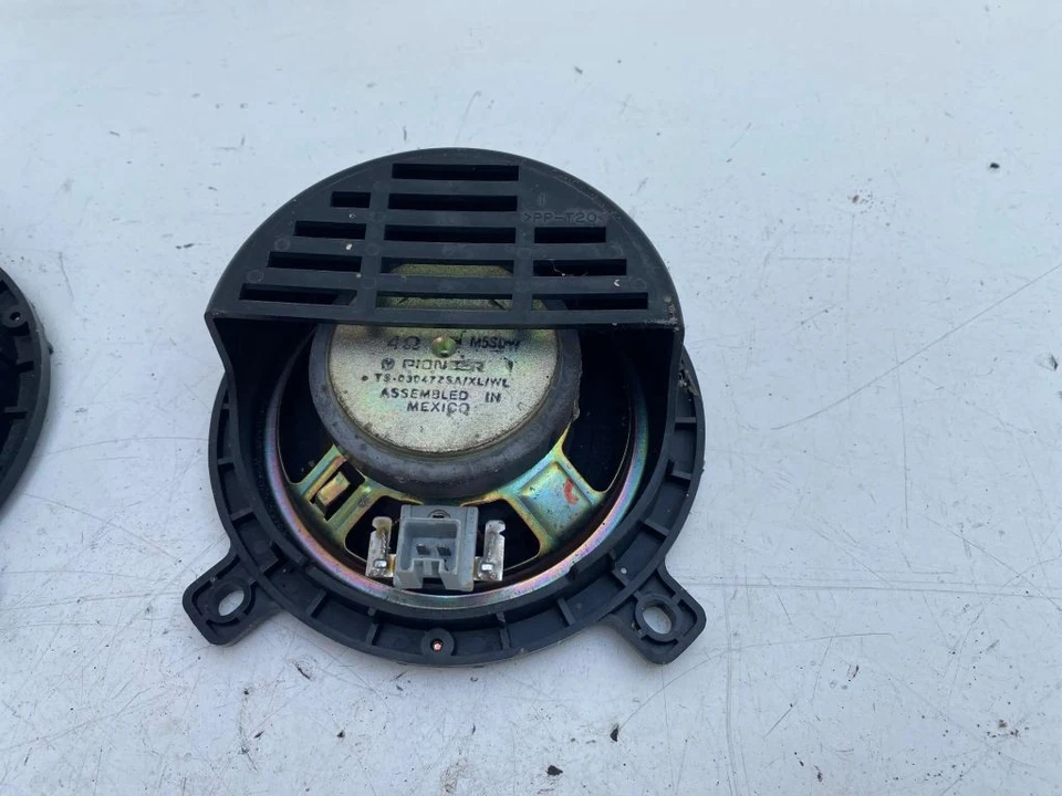 Saab 9-5 1998 front door speaker 4616926 GVI12038 - Image 2 of 4