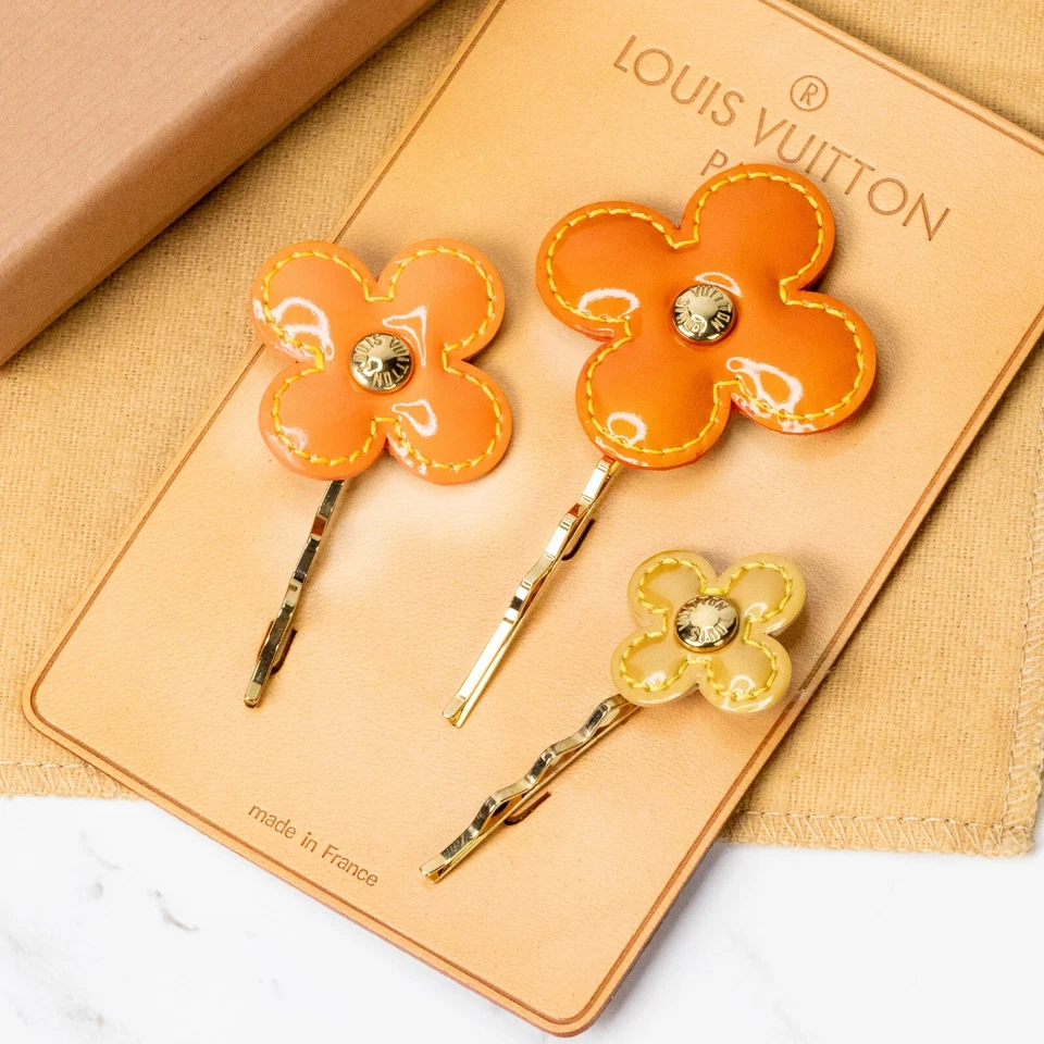 LOUIS VUITTON Vernis Barrette fleur Hair Clip Set x3 M92259 Flower Hairpins [S] - Image 2 of 4