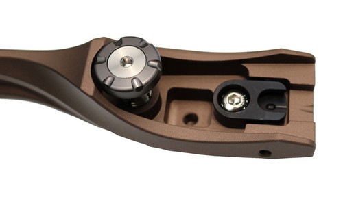 2025 New Samick 21" Discovery Machined CNC Riser Foam Carbon Bow Set - Picture 7 of 8