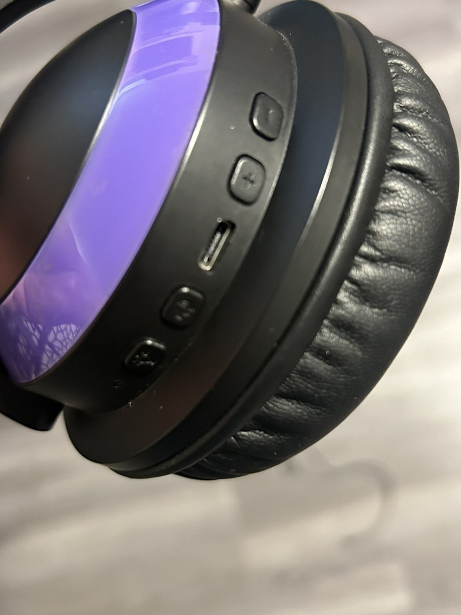 Brookstone　猫耳ヘッドホン　パープル Brookstone Wired Purple Cat Ear Headphones With External
