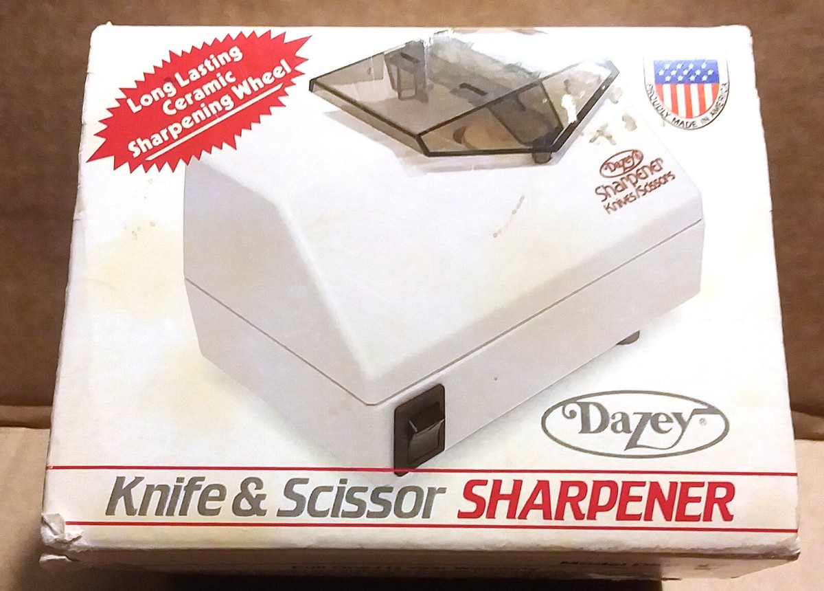 DAZEY 1987 ELECTRIC KITCHEN KNIFE & SCISSORS SHARPENER DKS-400