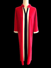 Vintage JC Penney 70s Robe Velour Color Block House Coat 12 MAXI RED BLACK WHITE