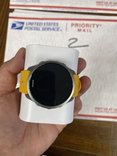 Suunto 5 Peak Lightweight Multisport GPS Bluetooth Heart Rate Smart Watch - Picture 4 of 11