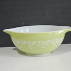 Vintage Pyrex Spring Blossom Cinderella Bowl #443 2.5L