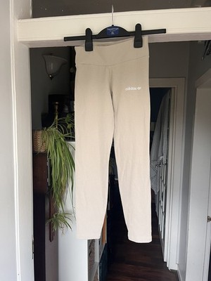 Adidas beige gerippte Knöchel-Leggings Größe 10-11 Jahre Activewear