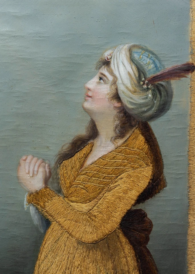 Obra de seda siglo XIX bordado de una dama rezando ante una columna con pintura Foto 4 de 4