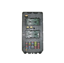 Módulo de control de carrocería Jeep Grand Cherokee WK 05-06 BCM caja de conexiones de fusibles 56050066