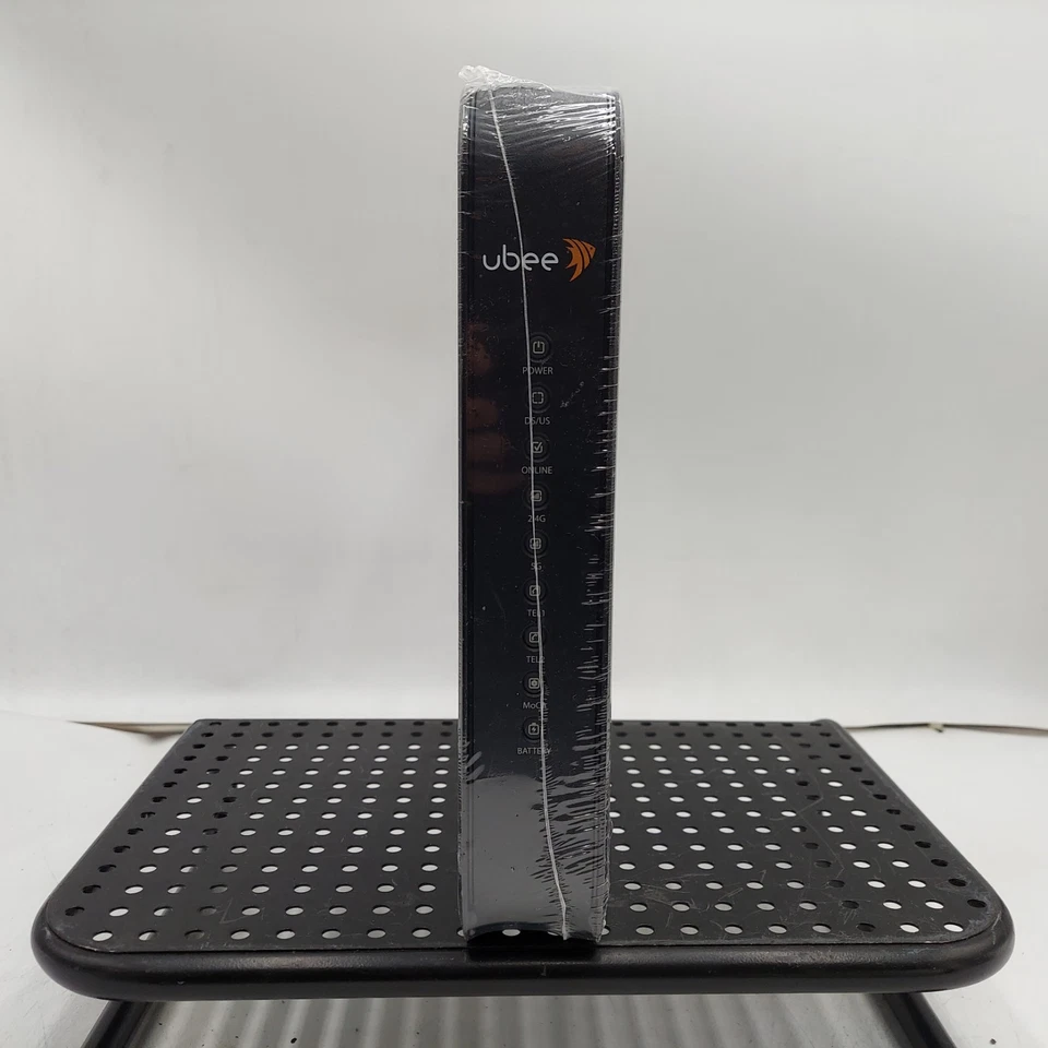 Ubee DVW32CB Wireless Voice Gateway Modem and Router - Image 2 of 4