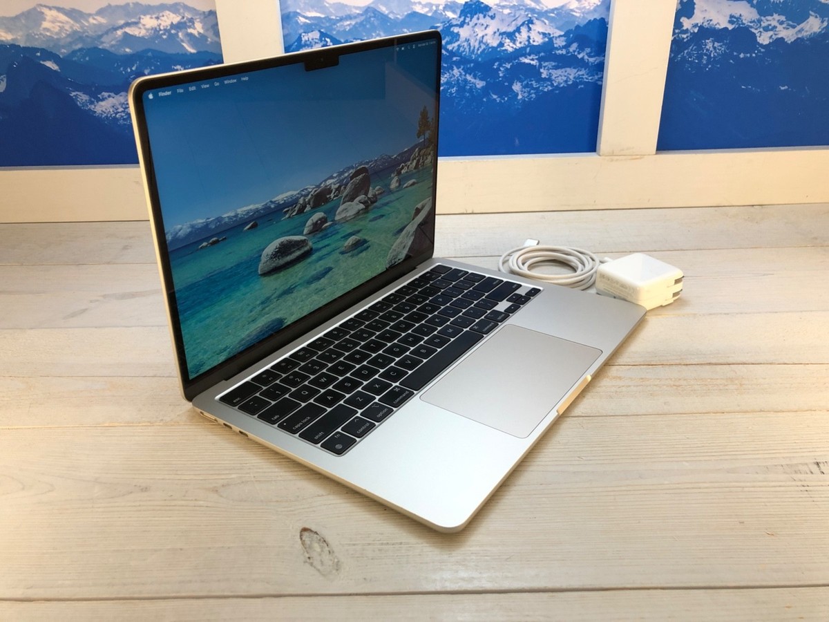 Apple MacBook Air 2022 13