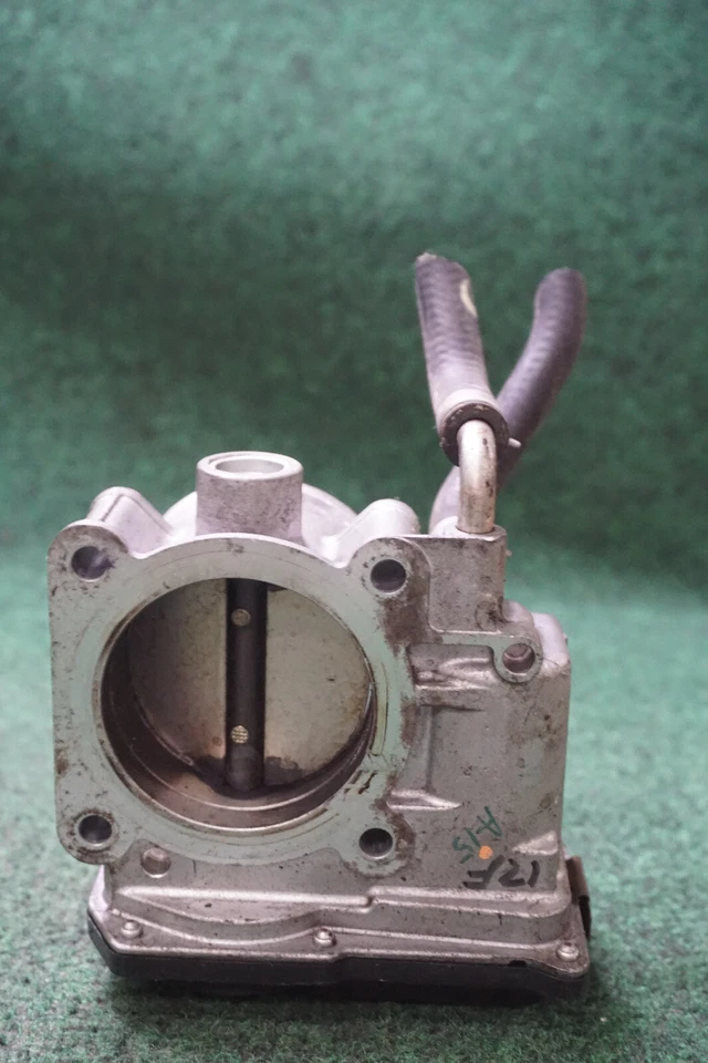 Nissan Altima 2017 carrocería del acelerador OEM 3TA60-01 Foto 3 de 4