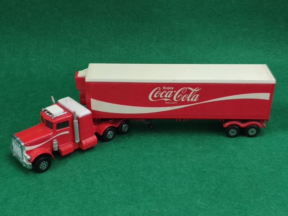MATCHBOX SUPERKINGS K-31 K-17 PETERBILT COCA COLA CAMION RIMORCHIO TRUCK TIR '78 - Immagine 3 di 4