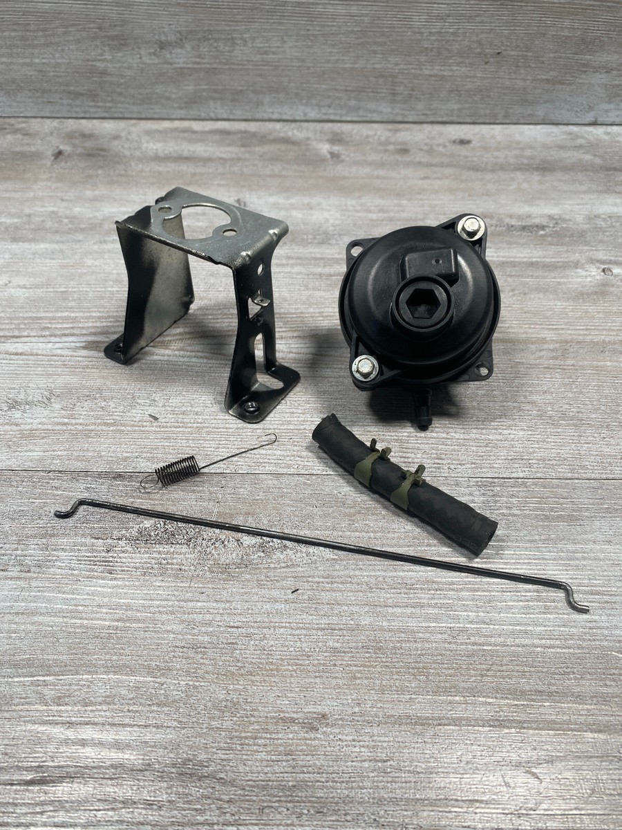 Briggs Stratton 300E Series, 125cc Carburetor Parts 593261 PLEASE READ