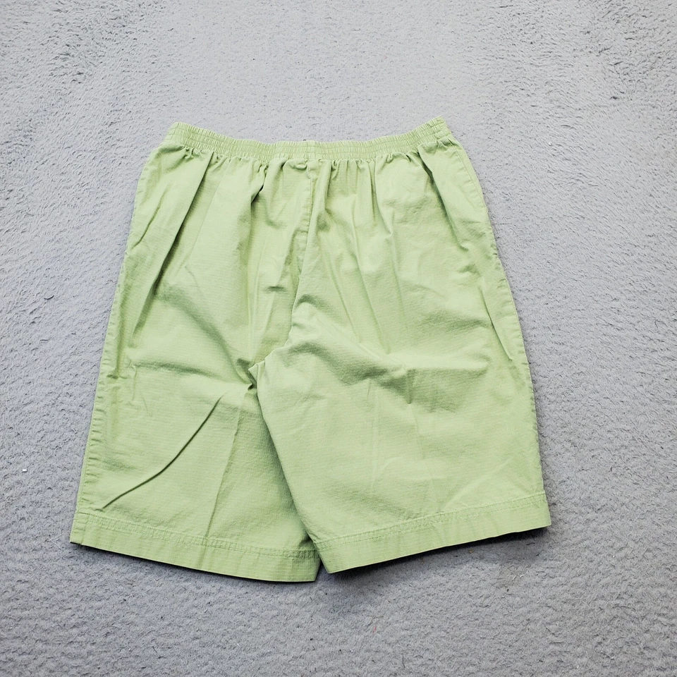 Alfred Dunner Shorts Women Petite 12 Green Solid High Rise Elastic Waist Pull On - Image 2 of 4