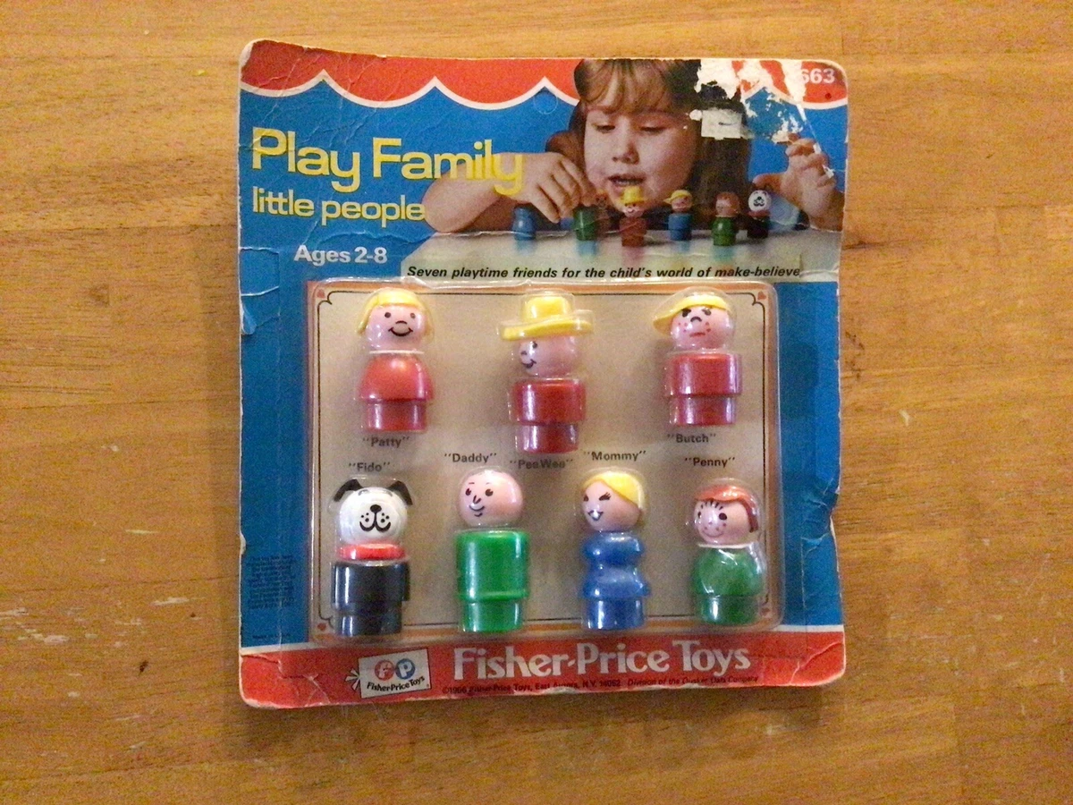 Fisher Price Vintage PLAY FAMILY Little People - In Original Packaging 1966  #663