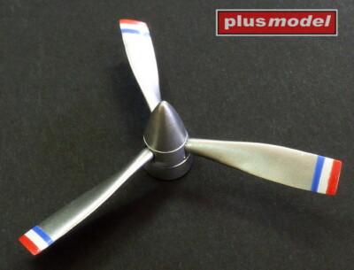 Plus Model 1/72 Douglas C-118 Liftmaster Propeller