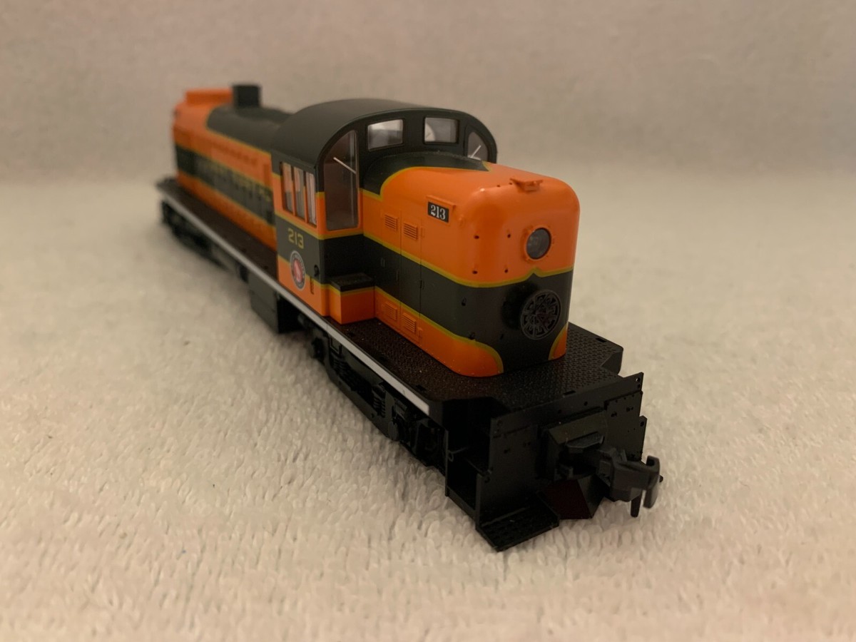 KATO #37-2301 HO Scale Great Northern ALCO RS-2 Diesel Locomotive