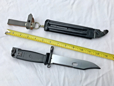 Matching numbers Vietnam era Yugo Model 70 type II knife Bayonet Scabbard & frog
