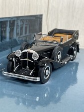Minichamps Maybach Zeppelin 1932 Black 1:43 Model Car [Age 13+]