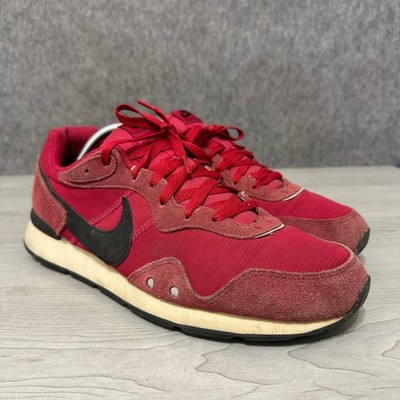 Nike Venture Runner Mens 11 Red Pomegranate CK2944-601 Sneakers Suede