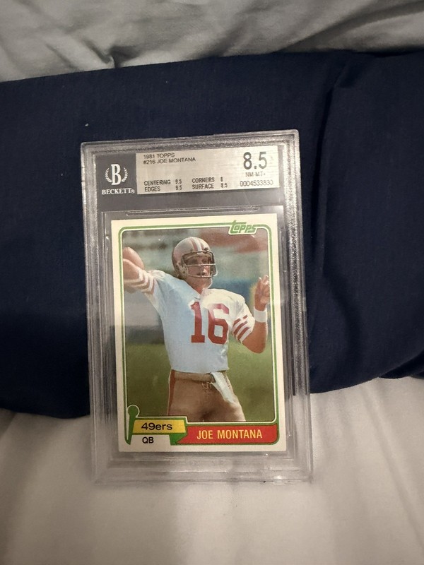 1981 Topps  Joe Montana Rookie Card BGS 8.5   9.5 Centering / 9.5 Edges