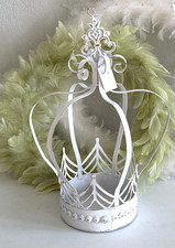 Shabby  Große Krone Dekokrone Metall Weiß,  z. Hängen oder Stellen, H: 33 cm,