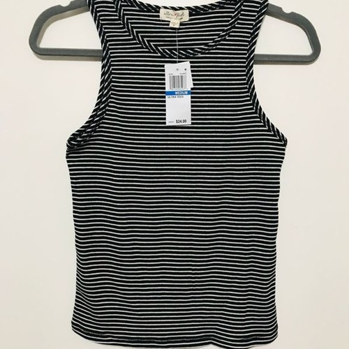 Ultra Flirt black striped top tank top size M