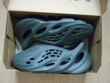 Neu Adidas Yeezy Foam RNR Runner Carbon Gr. 47 US 12