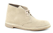 clarks bushacre 2 sand sable