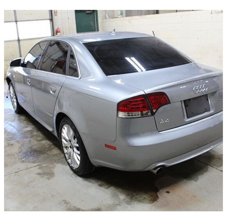 アウディA4 S4 RS4 B7セダン用LEDテールランプ 2005-2008y アウディA4 S4 RS4 B7セダン用LEDテールランプ 2005-2008y 2005