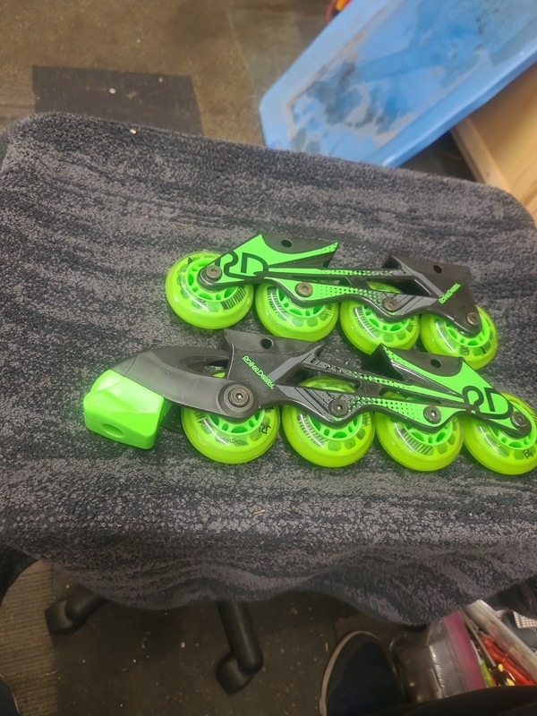 Roller Derby RD Inline Roller Blade Skate Replacement Wheels Black and Green