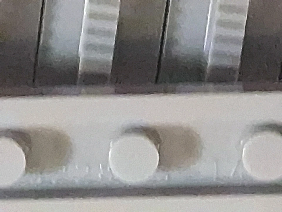 LEGO 23 Pieces of Light Gray Train Track Lot: Plain Rail Straight 3228c RARE - Image 4 of 4