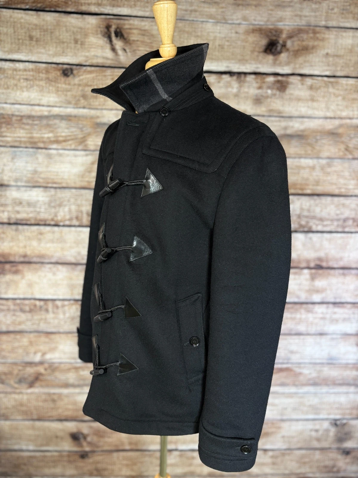 Burberry Wool Cashmere Duffle Coat Size 44 (54 EU) - product detail image 7
