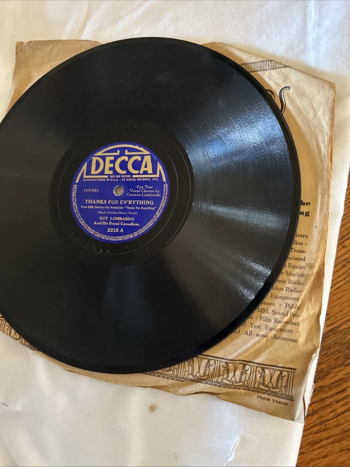 Guy Lombardo 78 RPM Decca 2215-THANKS FOR EV’RYTHING/ DEEP PURPLE-VG+ - Image 2 of 4