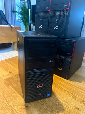 Fujitsu PRIMERGY TX1310 M1 Tower Server System mit Intel Xeon CPU