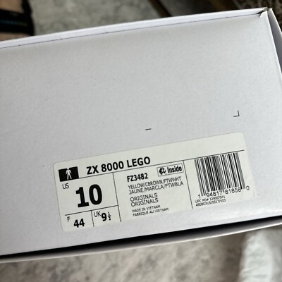 Adidas ZX 8000 LEGO Men Size US10 limited edition shoes FZ3482