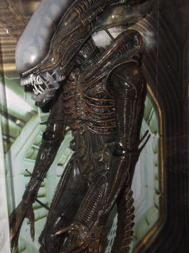 Figuras coleccionables Case Neca 1979 escala 1/4 Alien Xenomorph película de terror de lujo - Imagen 7 de 11