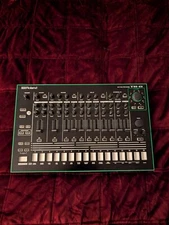 Roland Aira TR-8 Rhythm Performer Drum Machine