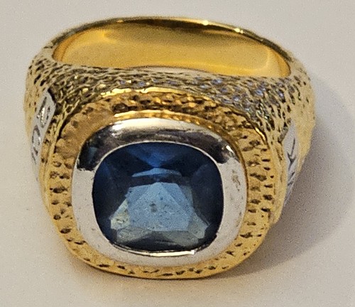 Stylish Michael Kors Hammered 18K Gold Plated/Silver Blue Sapphire Ring MK 2005 - Picture 17 of 20