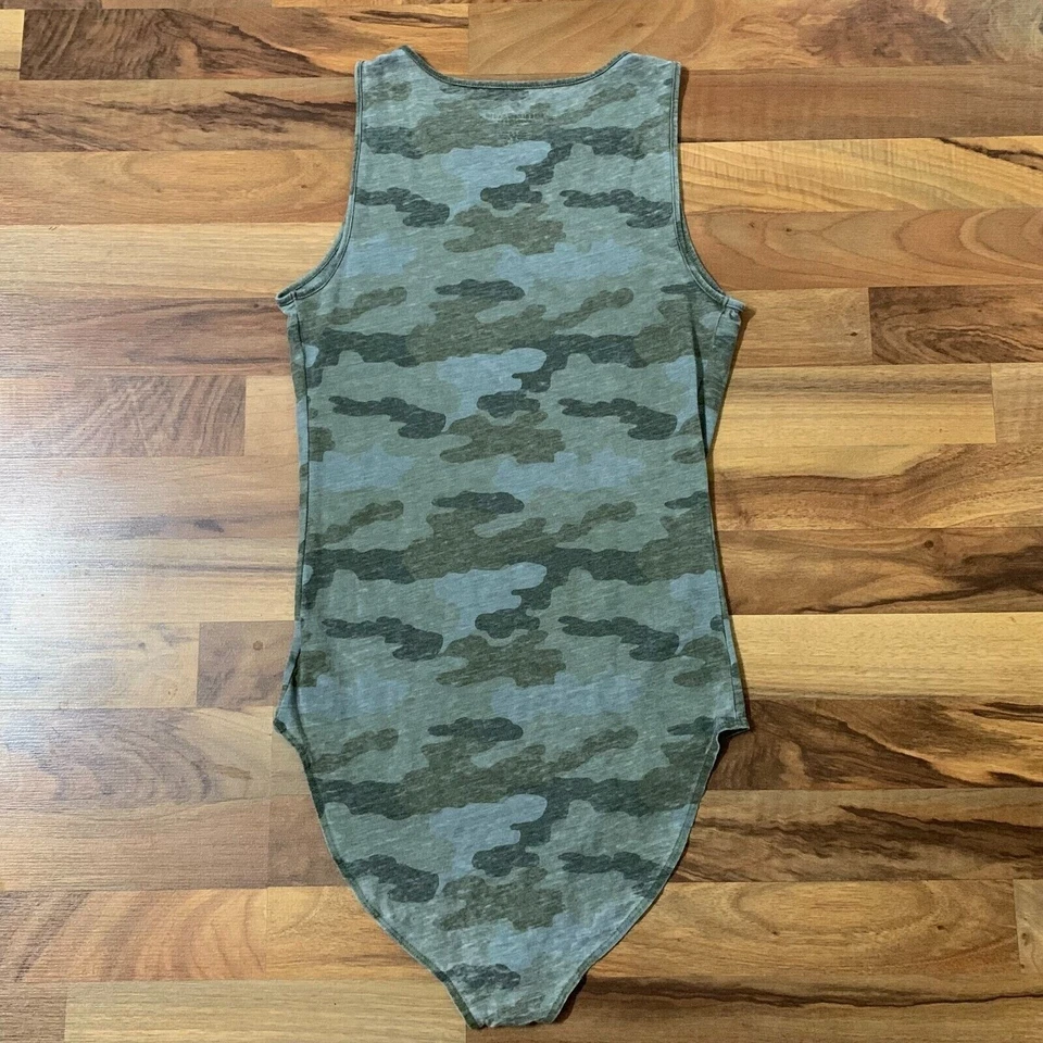 American Eagle Camo Bodysuit Crotch Snap Green Tank Top Camouflage Medium - Image 3 of 4