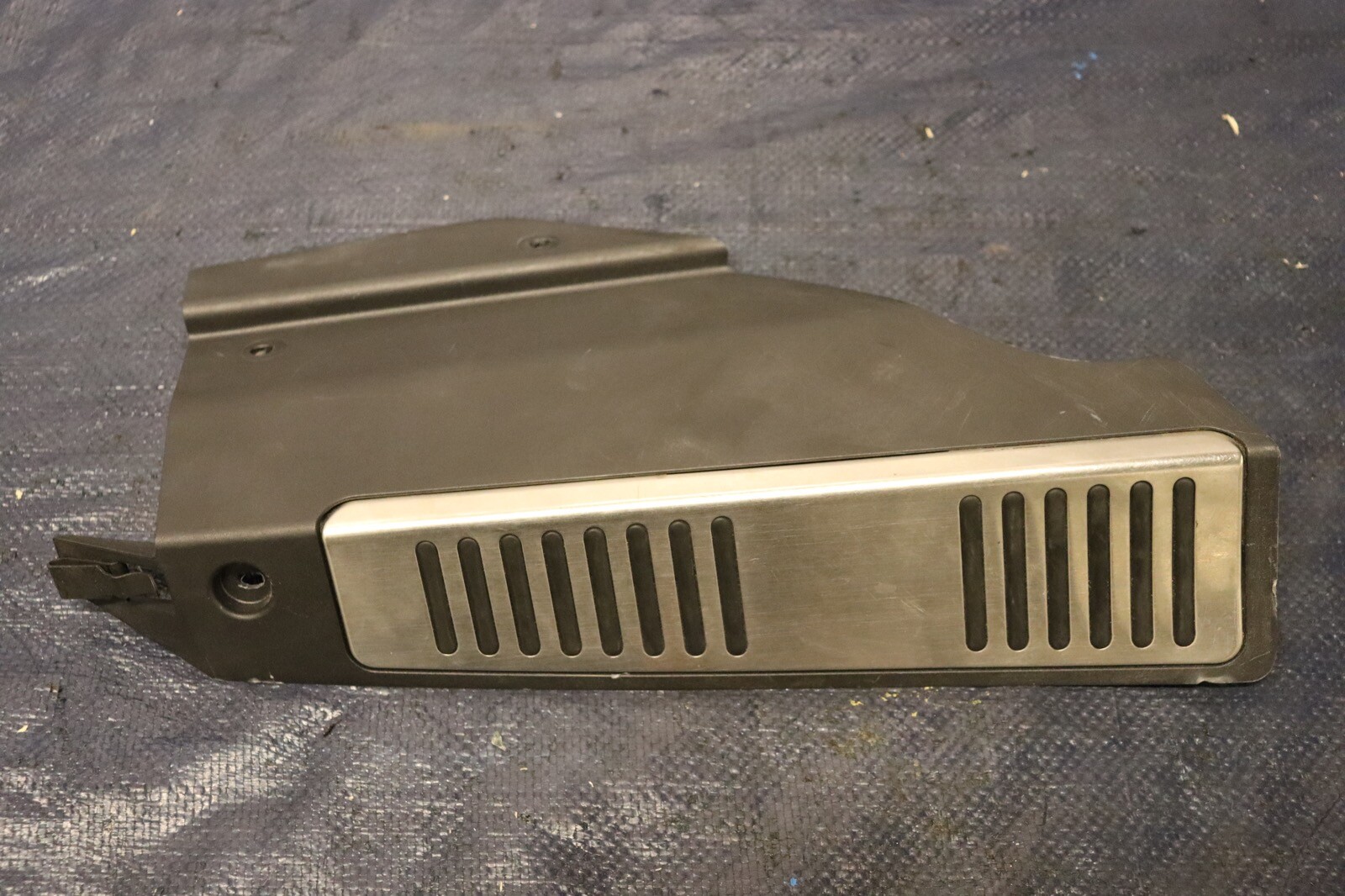 2012 AUDI R8 5.2 QUATTRO SPYDER V10 OEM INTERIOR DEAD PEDAL *SCRATCHES* #1256
