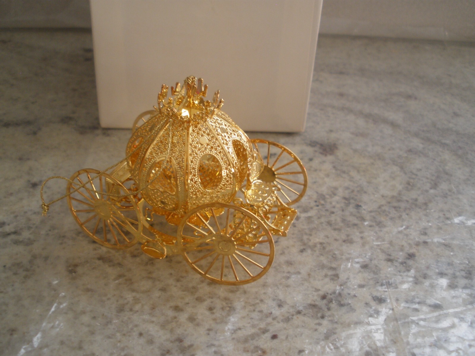 VINTAGE DANBURY MINT GOLD CHRISTMAS ORNAMENTS IN BOX (YOU CHOOSE) eBay