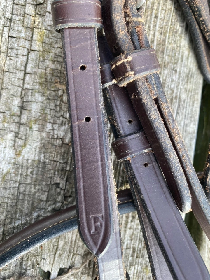 Used Camelot Gold fancy stitched English headstall & caveson horse size VGC - Image 2 of 4