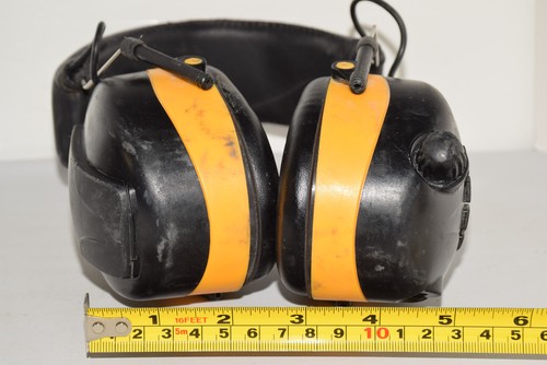 DeWalt Digital AM/FM Hearing Protector Headphones Ear Muff - NRR 25, DPG15 - Picture 10 of 12