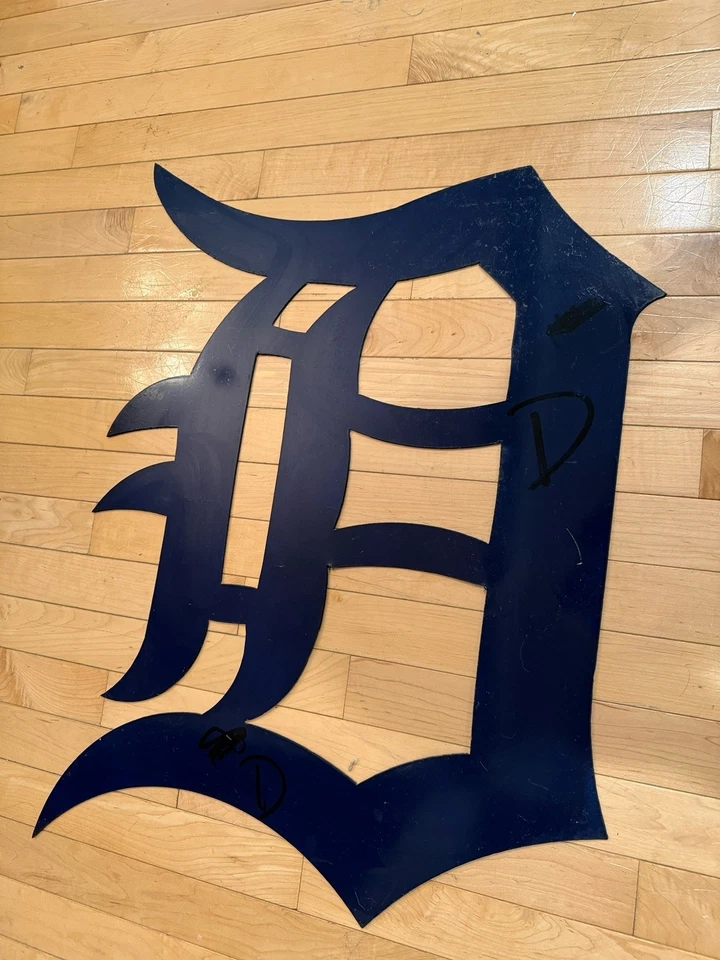 💙RARE Detroit Tigers HUGE 28" Metal Heavy Old English D Logo Sign MLB Baseball - Image 3 of 4