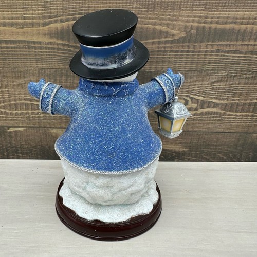Thomas Kinkade 2004 Victorian Christmas Snowman Ltd Ed Figurine Blue Lantern - Picture 4 of 7