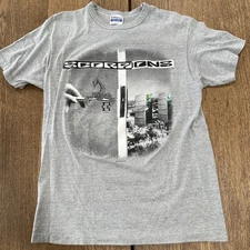 Vintage Single Stitch Scorpion 1990 World Tour Band T Shirt Size “L”