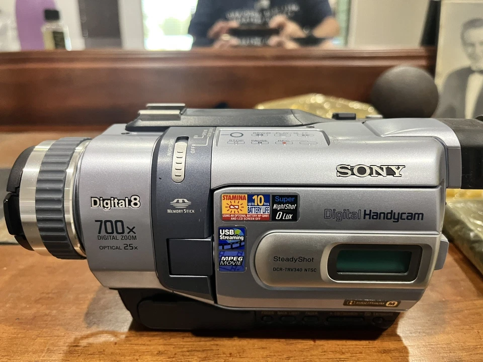 Sony Handycam DCR-TRV340 Digital8 New - Image 2 of 4