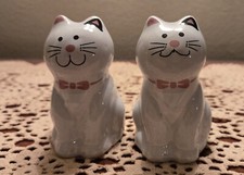 Ceramic Kitty Cat Salt and Pepper Shakers Set White w/ Pink Bow Ties 3.in.