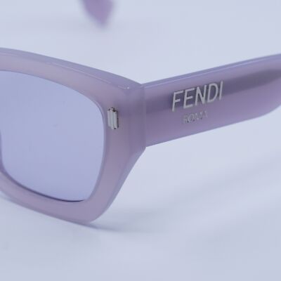 Fendi FE40100I 81Y Shiny Lilac/Lilac 53-20-145 Sunglasses  display picture 3