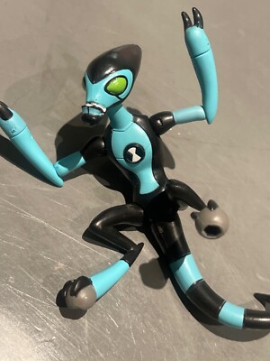 Ben 10 XLR8 Action Figure Cartoon Network 4